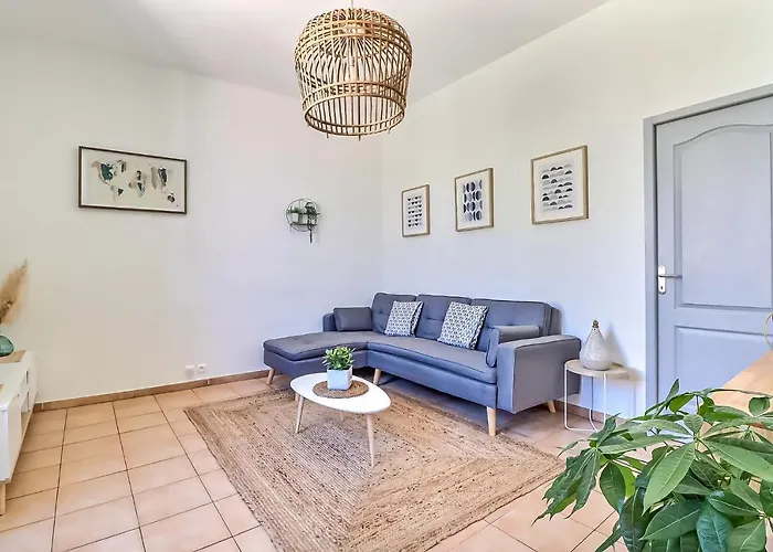 Le Regordane - 4 Personnes - Centre Wifi Cosy * Saint-Gilles (Gard)